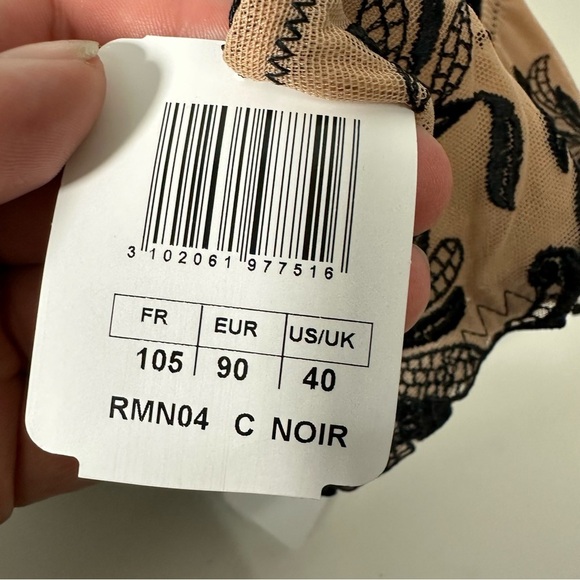 Aubade Lovessense Noir Black and Nude Lace Bra - Picture 6 of 10